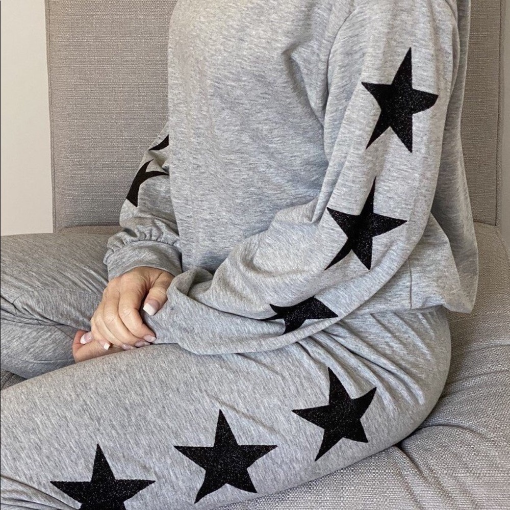 🌟LAST ONE🌟Wish Upon a Glitter Star lightweight crewneck - Picture 4 of 6